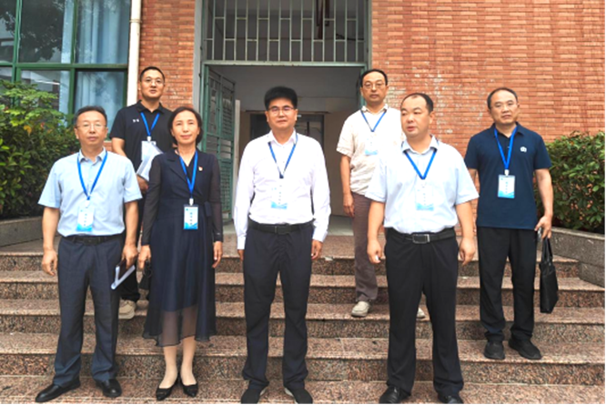 https://www.xxu.edu.cn/__local/2/C8/80/0D86D4D0CF333A544A4AC7FB2AB_BF80BEE9_B9B4B.png